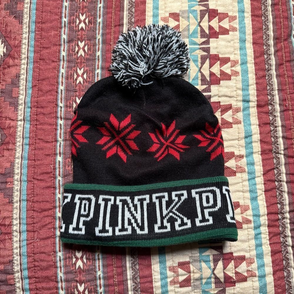 PINK Victoria’s Secret Pom Pom beanie